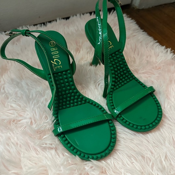 Rouge Helium Shoes - 💕 Green Strappy Sandals